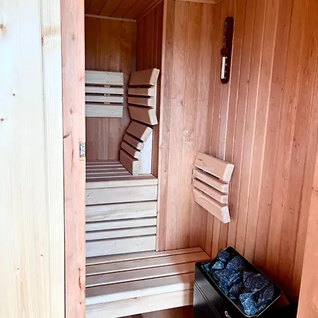 Feriehus Johanka & Sauna *